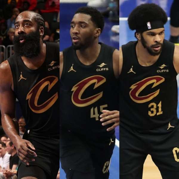 三巨头火力全开！哈登米切尔阿伦合体86分钟狂轰134.4进攻效率